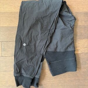 Lululemon street to studio joggers